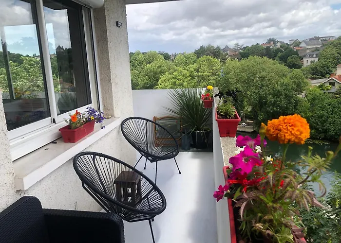 Chez Jean-Claude, Vue Panoramique Au Reveil