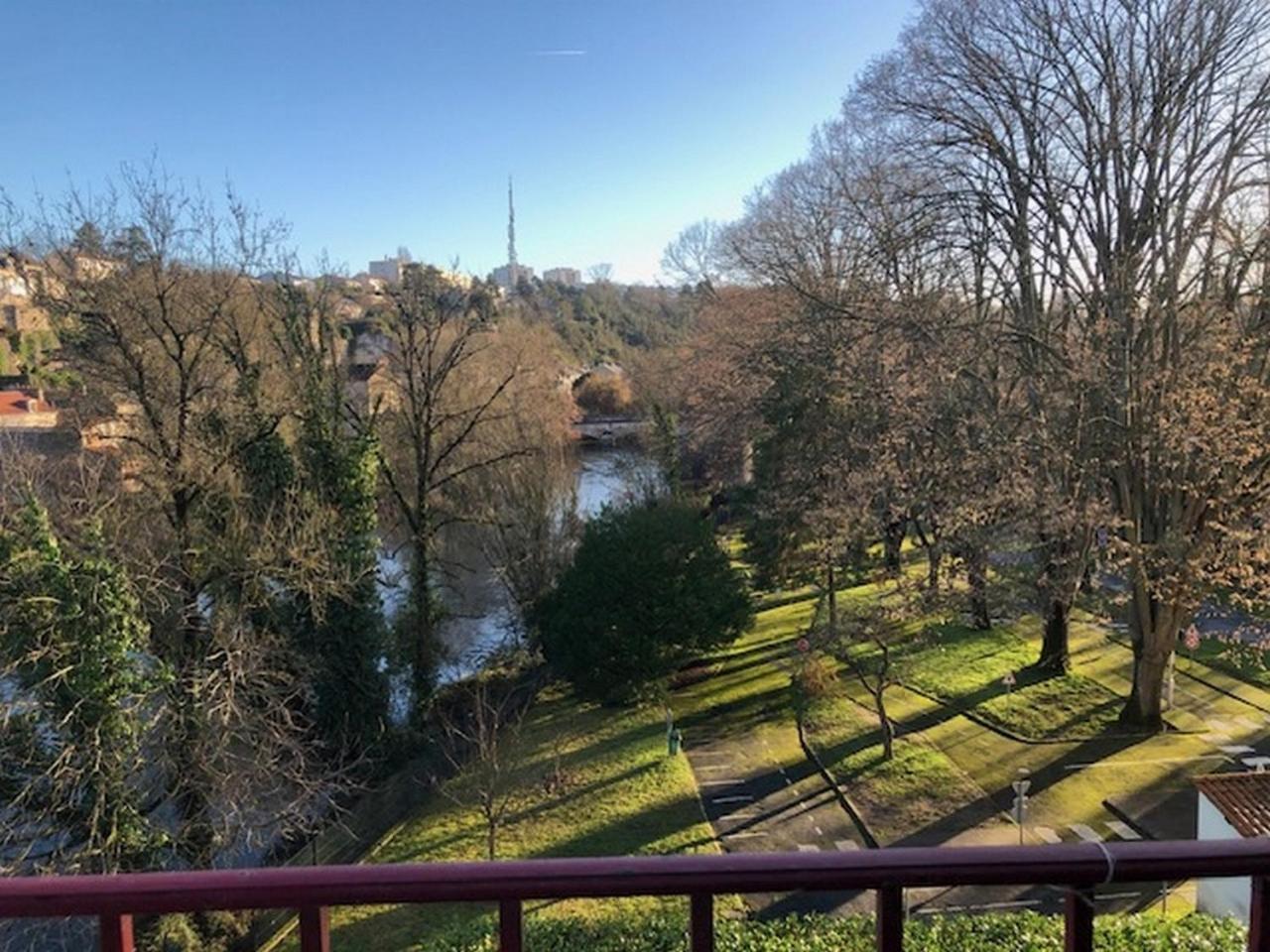Chez Jean-claude, Vue Panoramique Au Reveil *